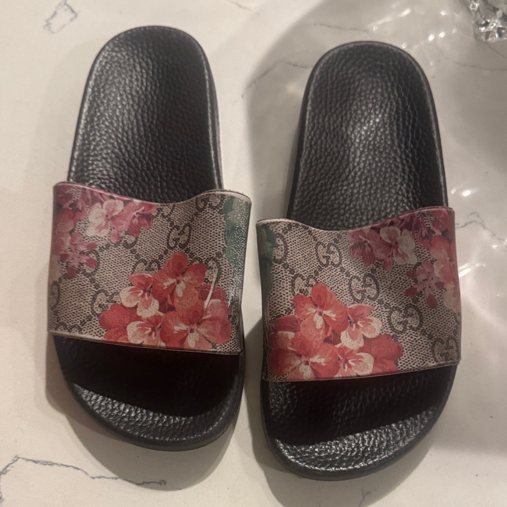 Gucci Black Floral Sandals